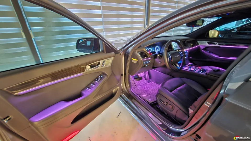 Genesis G80 ambient lighting - Genesis G80 Ambient Lighting Review — Enhanced Interior Mood photo 5