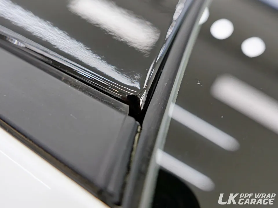 Kia K5 ルーフスキン事例|費用目安と仕上がり 施工写真 1-3