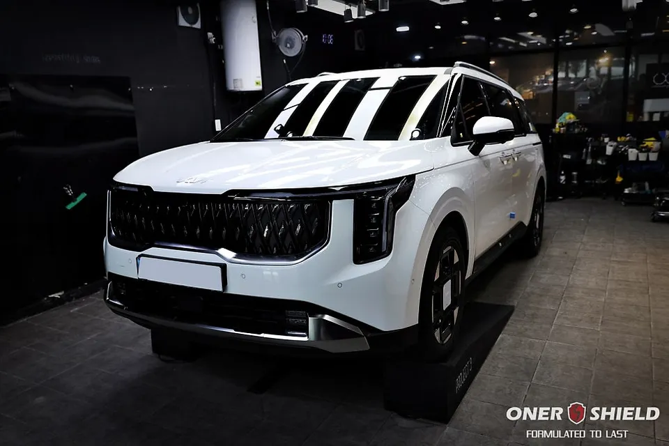 Kia Carnival body kit installation result