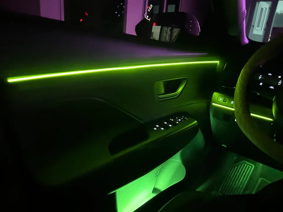 Hyundai Kona SX2 ambient lighting - Hyundai Kona SX2 Ambient Lighting Review — Enhanced Interior Mood photo 4