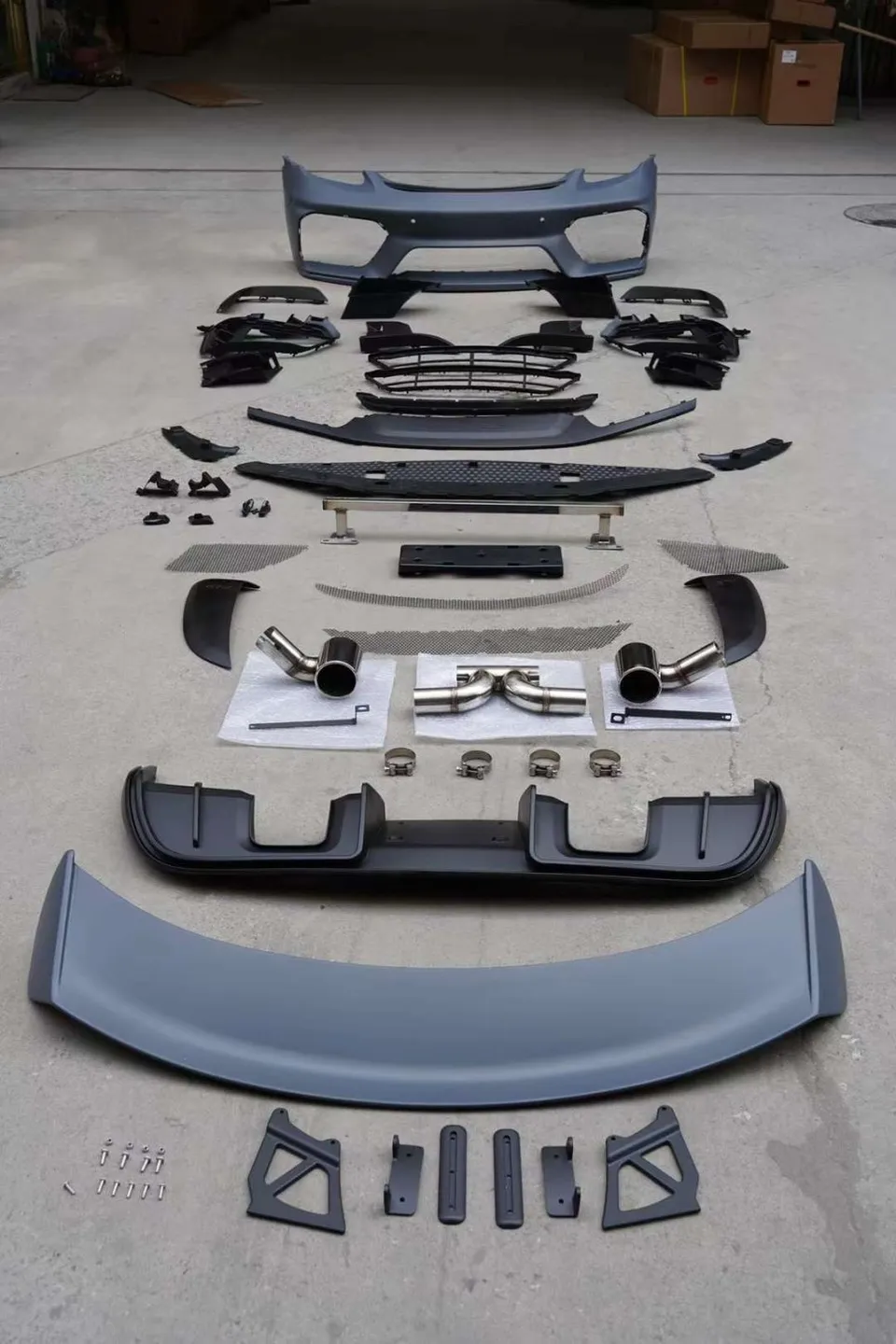 Porsche 718 Boxster body kit - Porsche 718 Boxster Body Kit Installation Review photo 6