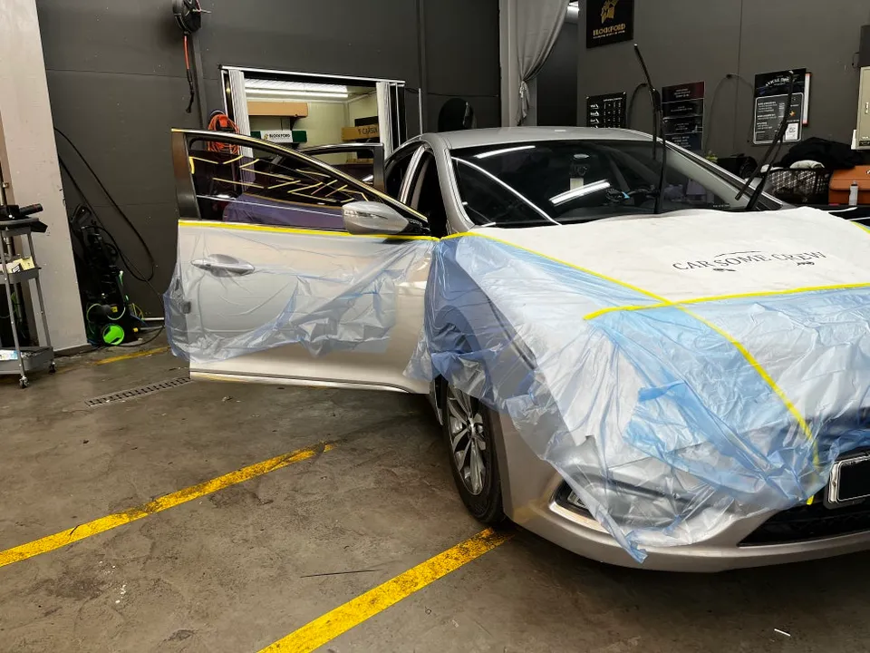 Hyundai Grandeur HGのカーフィルム施工事例|費用目安・仕上がり 施工写真 2-3