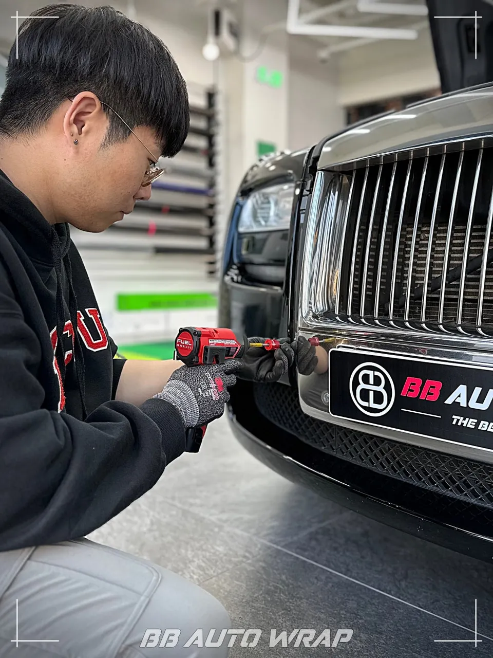 ロールスロイス ゴーストのカーラッピング事例|費用目安・仕上がり 施工写真 2-2