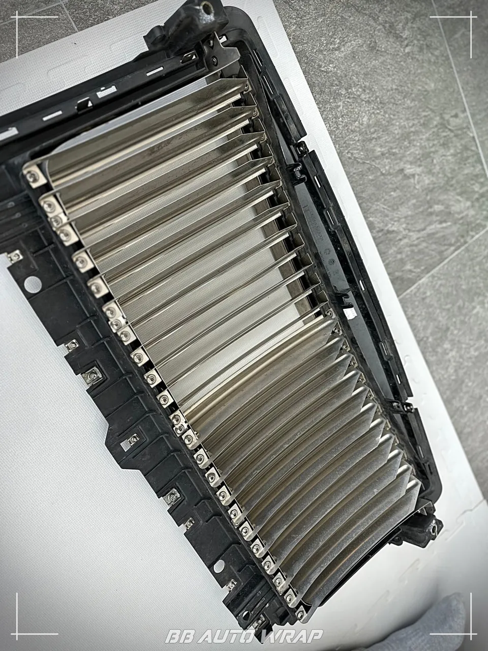 ロールスロイス ゴーストのカーラッピング事例|費用目安・仕上がり 施工写真 1-3