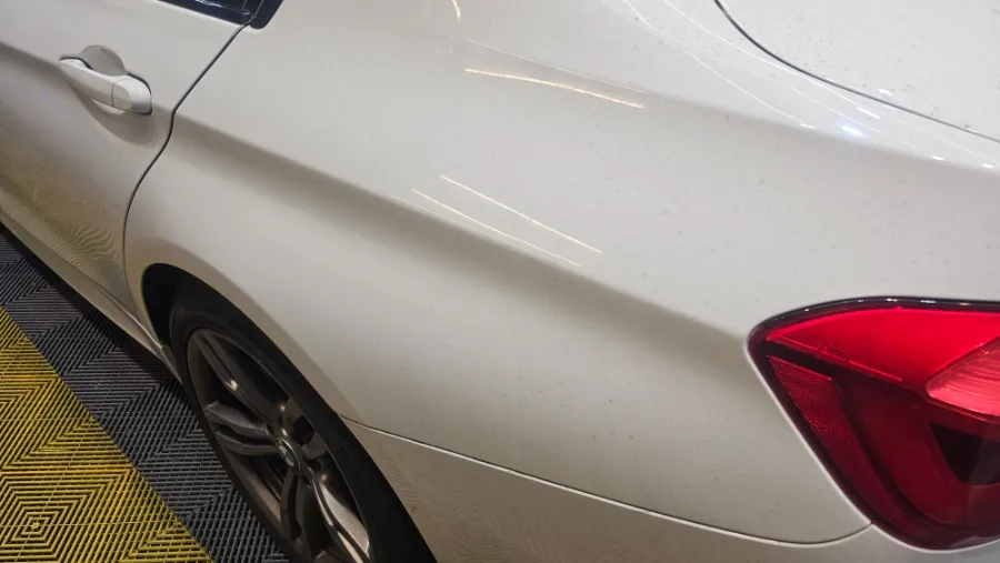 BMW 3 Series ceramic coating - BMW 3 Series Ceramic Coating Review: Premium Protection photo 3