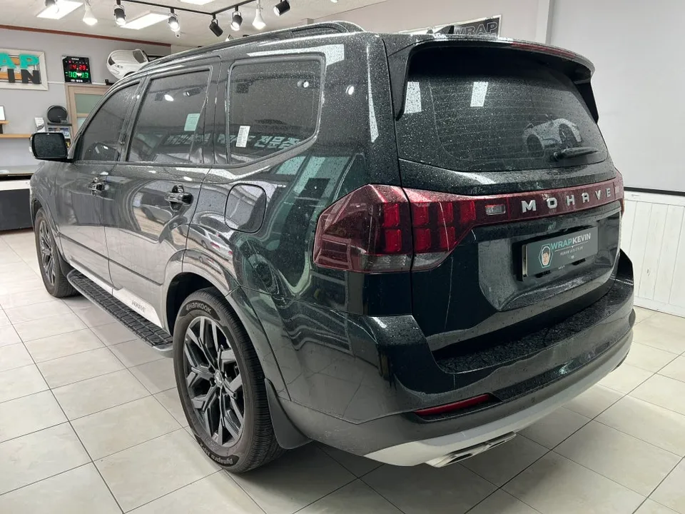 Kia Mohave The Master vinyl wrap - Kia Mohave The Master Vinyl Wrap Installation Review — Cost photo 3
