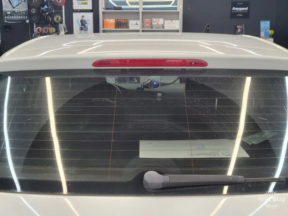 Volkswagen Golf dash cam - Volkswagen Golf Dash Cam Installation Review: Clear Footage photo 3