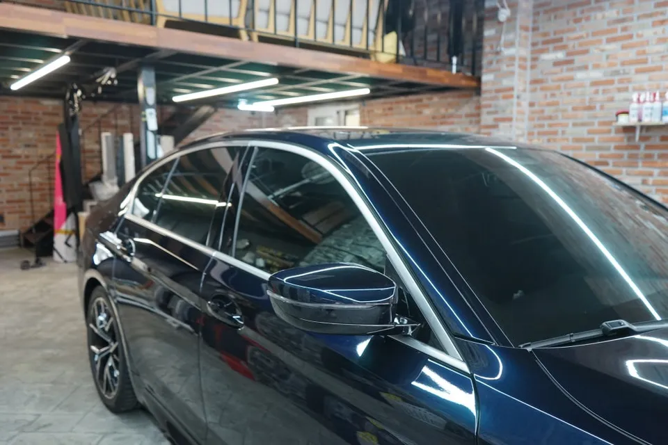 BMW 5 SeriesのPPF施工事例|費用目安・仕上がり 施工写真 3-2
