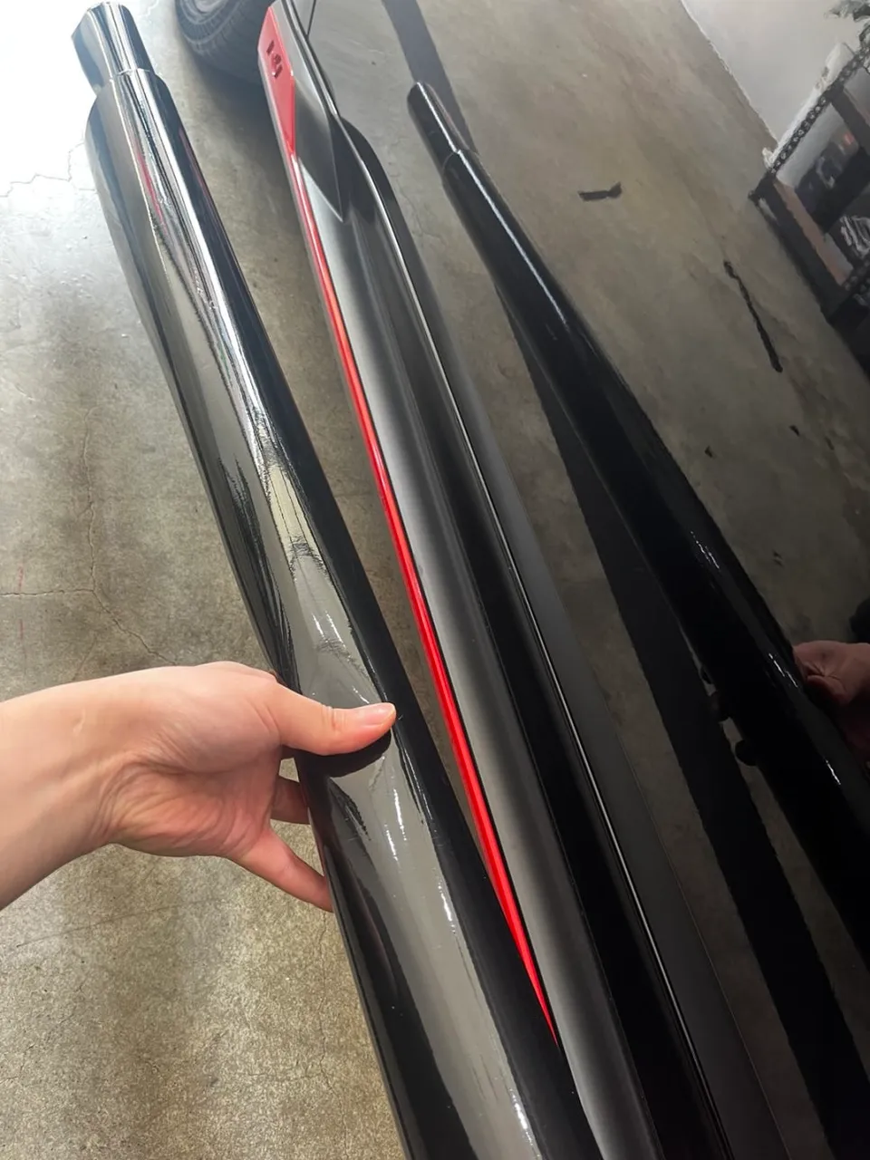 Hyundai Elantra N vinyl wrap - Hyundai Elantra N Vinyl Wrap Review: All-Black Transformation photo 4