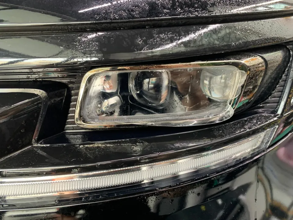 Kia Carnival PPF施工事例|費用目安と仕上がり 施工写真 2-3
