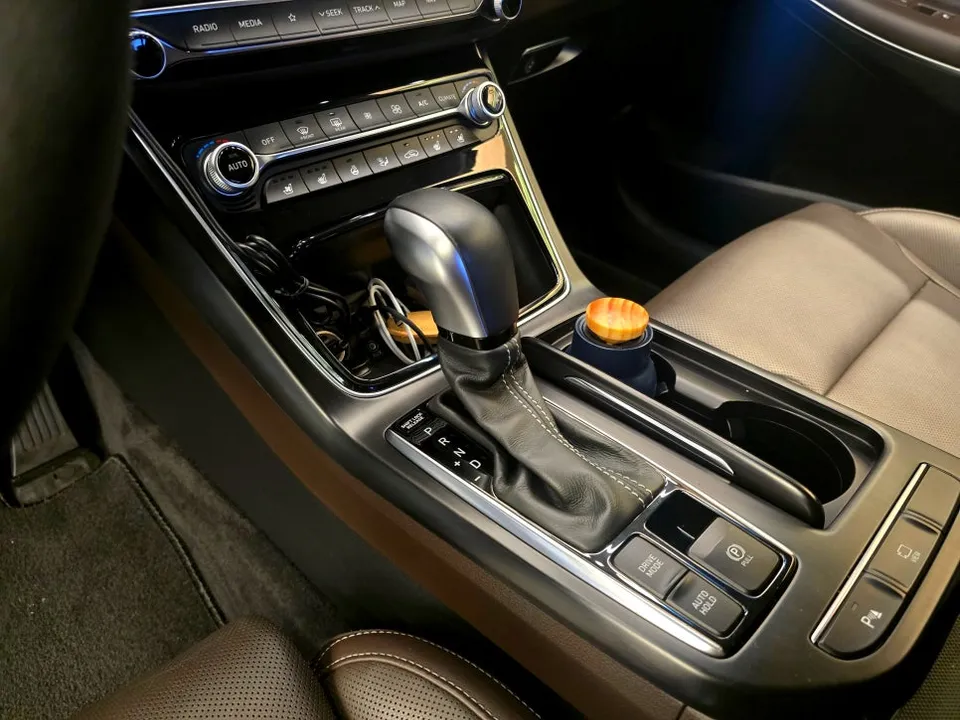 Hyundai Grandeur IG ambient lighting - Hyundai Grandeur IG Ambient Lighting Review photo 5