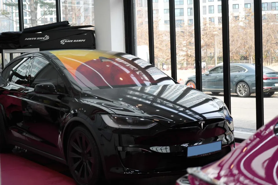 Tesla Model XのPPF施工事例｜費用目安と仕上がり 施工写真 1-1