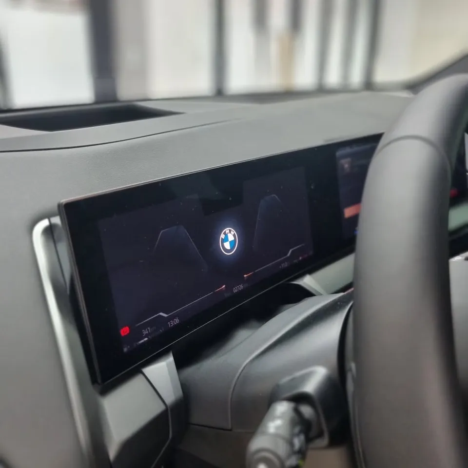 BMW X3 ppf - BMW X3 PPF Review: 30-Minute Interior Display Protection photo 4