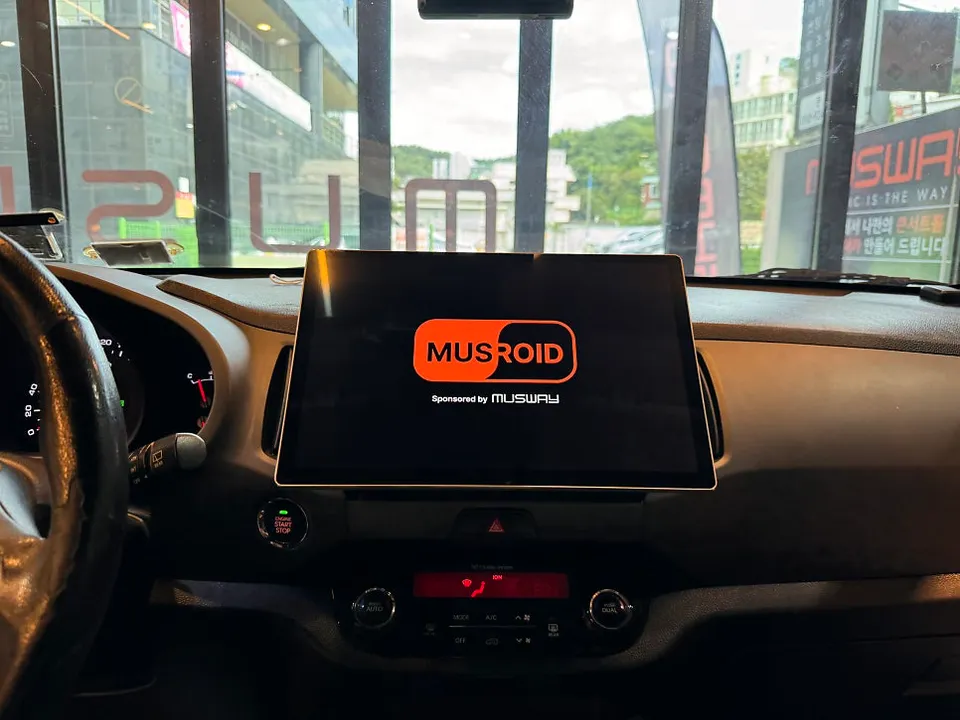 Kia 스포티지 R android head unit installation result