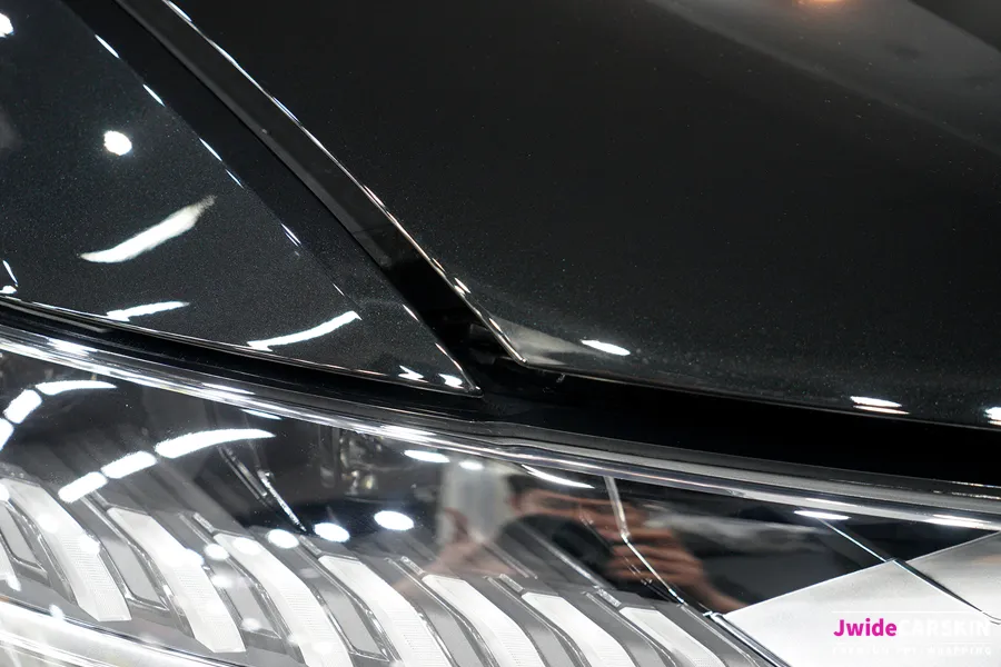 Audi Q8のPPF施工事例|費用目安と仕上がり 施工写真 3-3