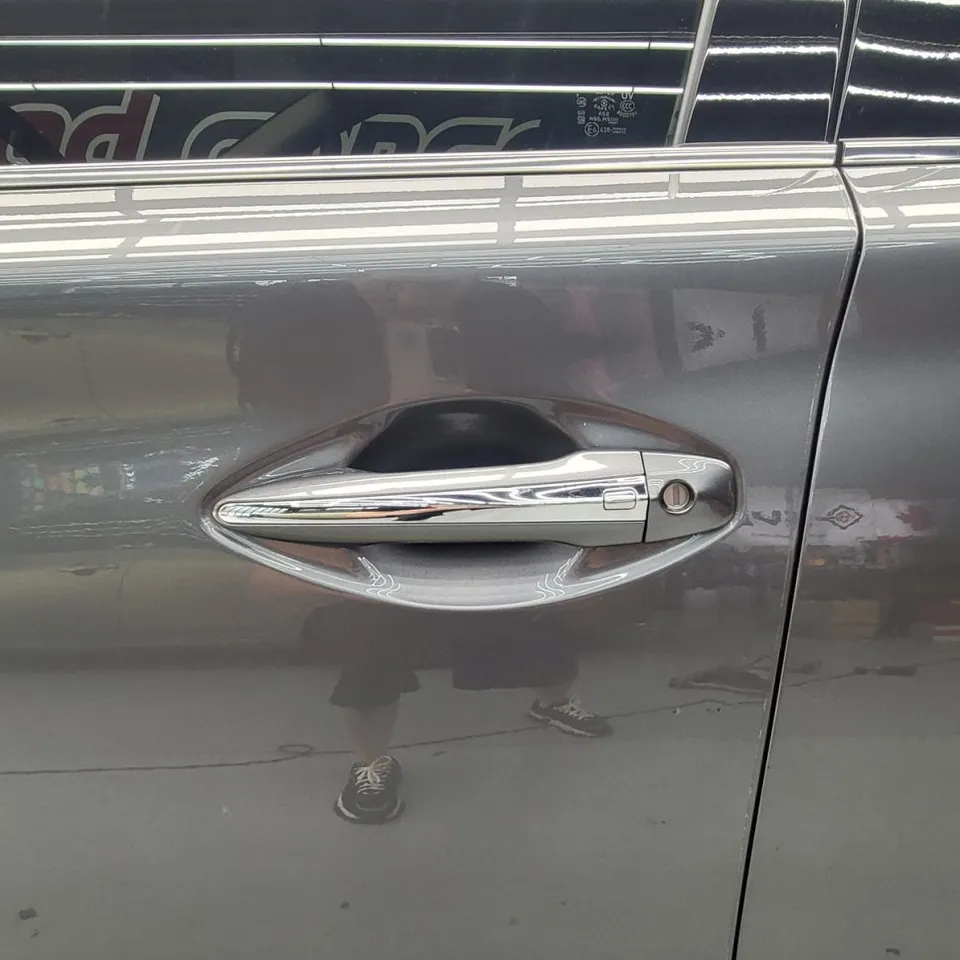 Infiniti Q50 vinyl wrap - Infiniti Q50 Chrome Delete Vinyl Wrap Review photo 5
