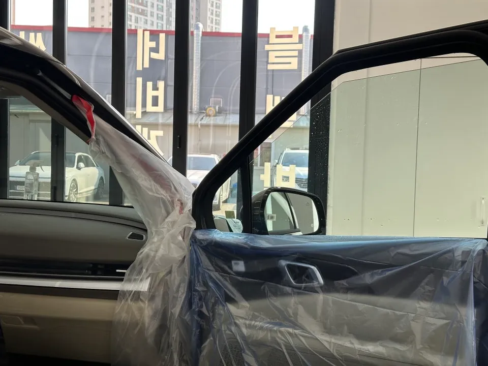 Kia Carnival Window Tinting Review — Expert Installation & Pricin photo 2