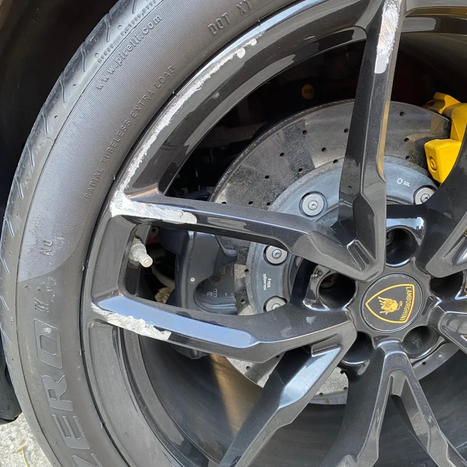 Lamborghini Huracán wheel repair - Lamborghini Huracán Wheel Repair & Painting Review — Same-Day Res photo 5