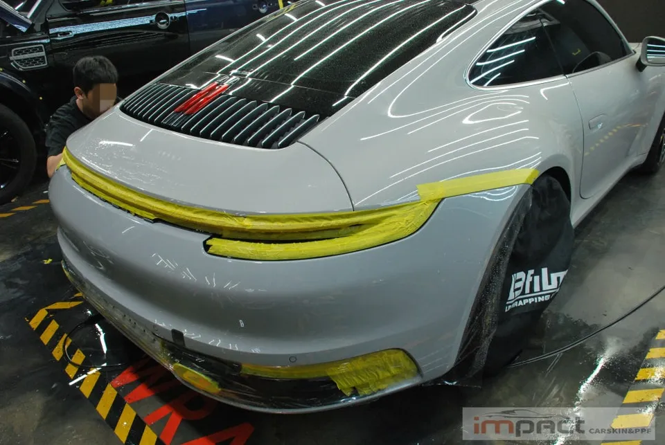 ポルシェ 911 カレラ PPF施工事例｜費用目安・仕上がり 施工写真 3-2