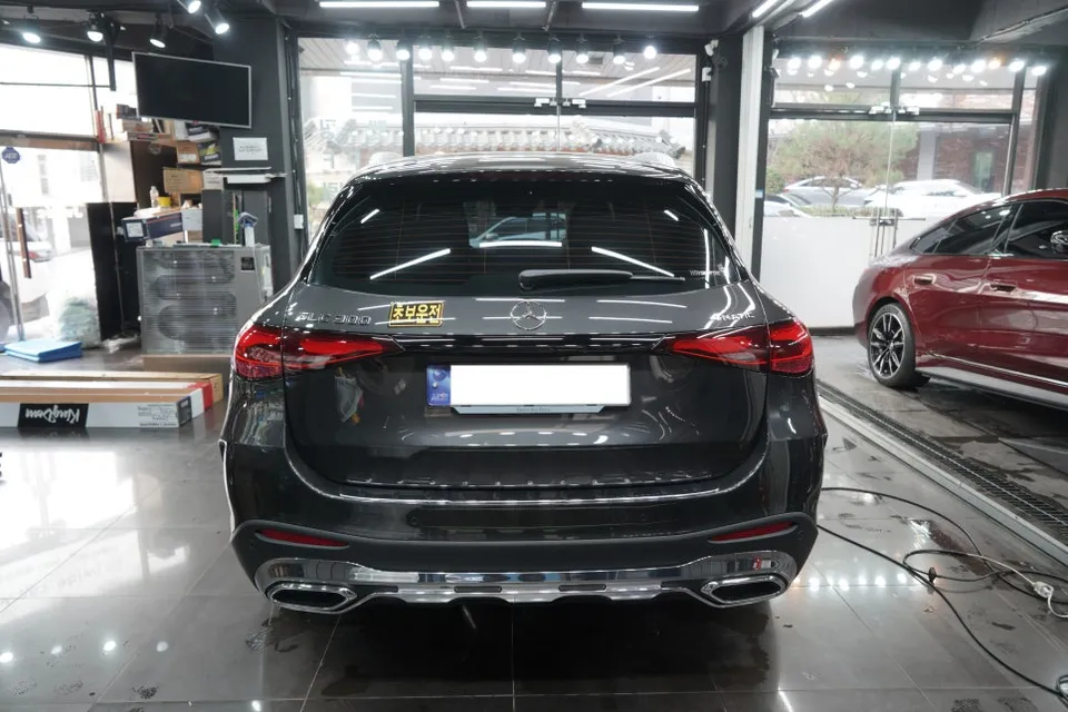 Mercedes-Benz GLC ppf - Mercedes-Benz GLC PPF Review — Enhanced Interior Protection photo 4