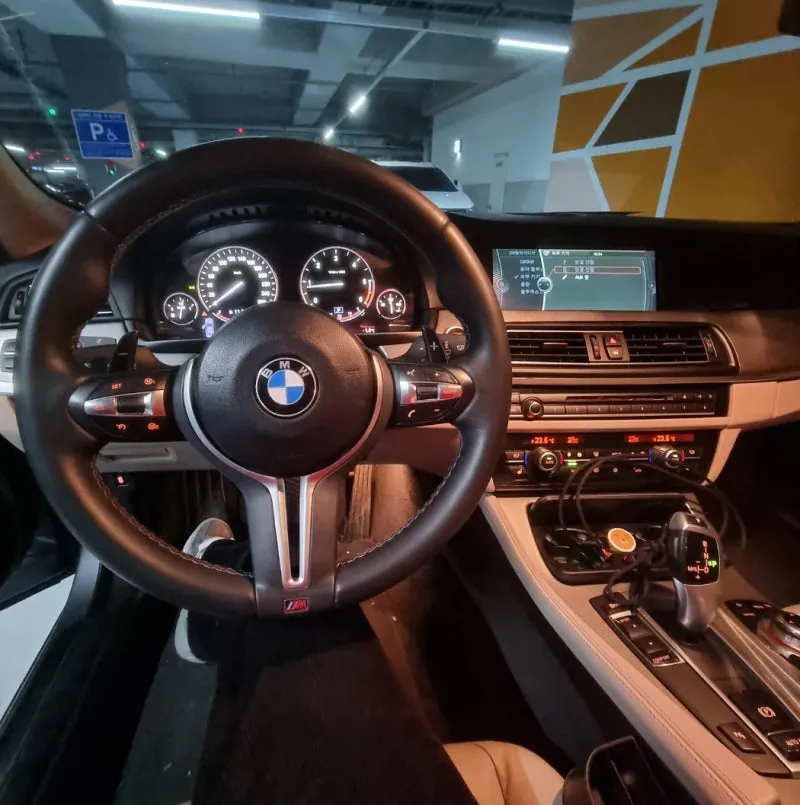 BMW M5 dashcam navi - BMW M5 Dashcam & Navigation Review — Premium Safety photo 3
