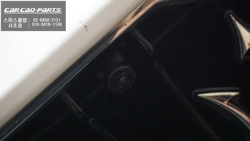 Maserati Ghibli surround view camera - Maserati Ghibli Surround View Camera Review: See Everything photo 3
