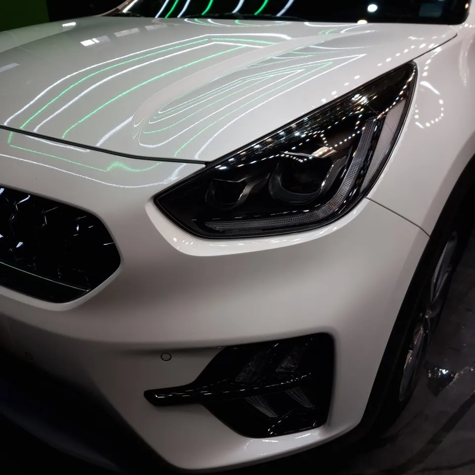 Kia Niroのガラスコーティング事例|費用目安と仕上がり 施工写真 2-2