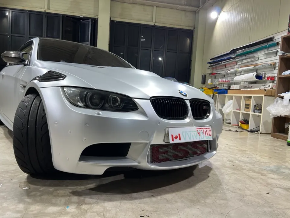BMW M3のカーラッピング事例|費用目安・仕上がり 施工写真 3-3