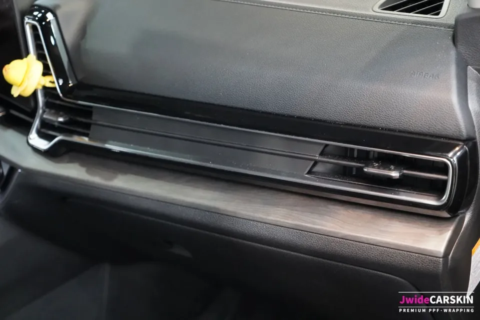 Kia Sportage PPF施工事例|ヘッドライト・内装保護 施工写真 1-3