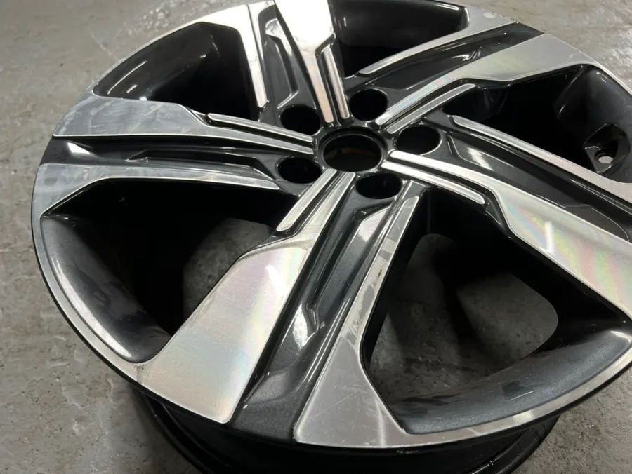 Kia Sorento MQ4 wheel repair - Kia Sorento MQ4 Wheel Repair Review - Perfect Restoration photo 3