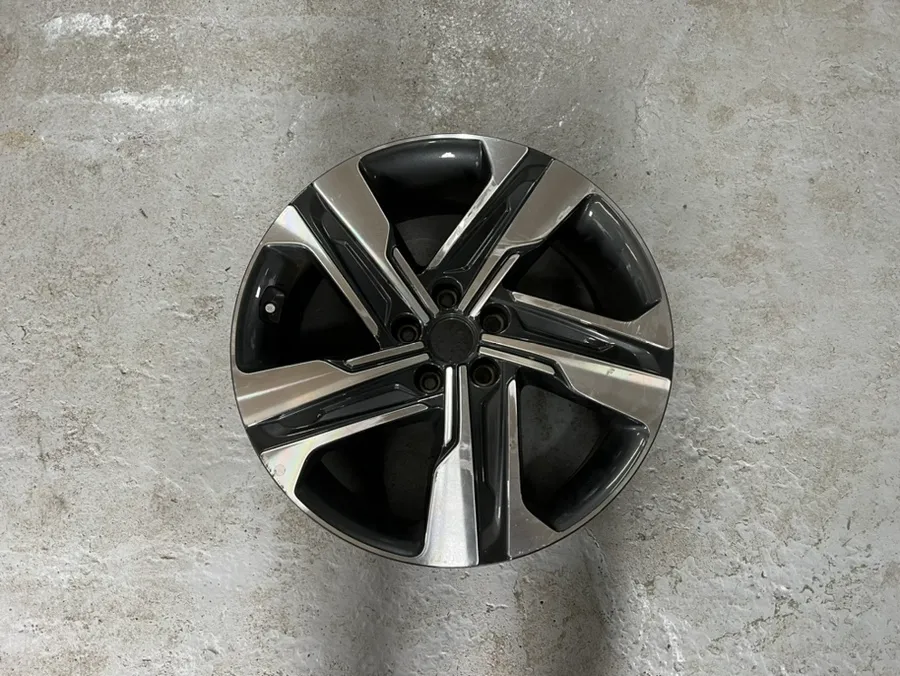 Kia Sorento MQ4 wheel repair - Kia Sorento MQ4 Wheel Repair Review - Perfect Restoration photo 4