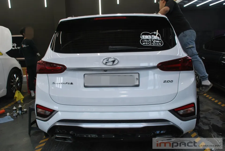 Hyundai Santa Fe TMのカーラッピング事例 写真