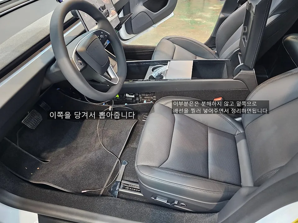 Tesla Model 3 car accessories - Tesla Model 3 Car Accessories Review — Clean Cable Management photo 4