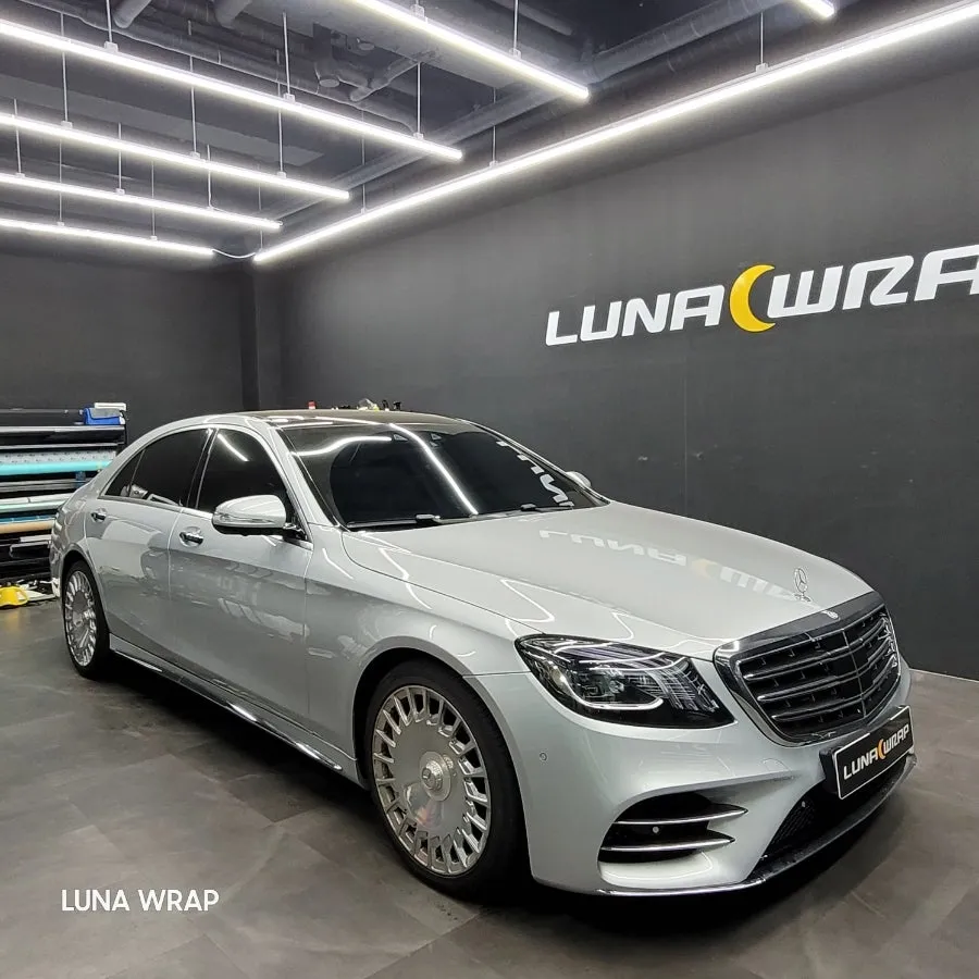 Mercedes-Benz S-Class W222のカーラッピング事例|マットブラックの高級感 施工写真 1-1