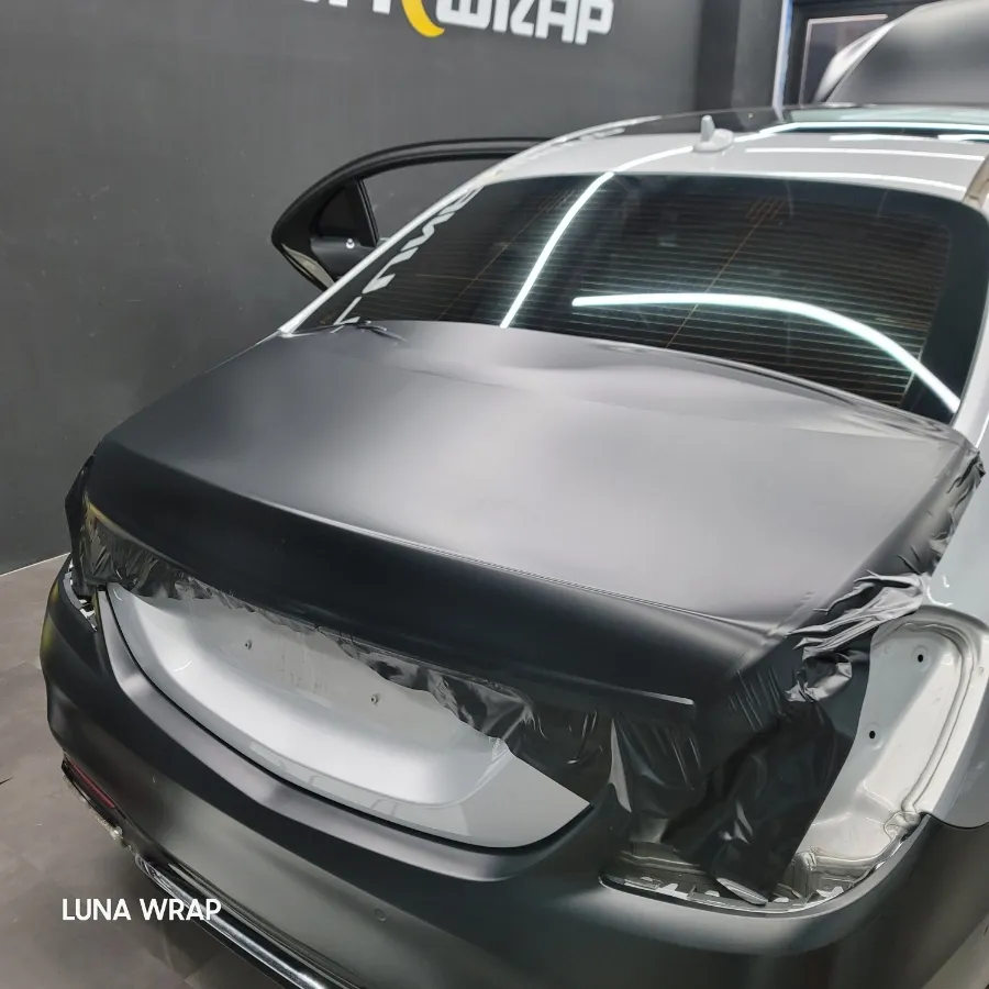 Mercedes-Benz S-Class W222のカーラッピング事例|マットブラックの高級感 施工写真 3-3