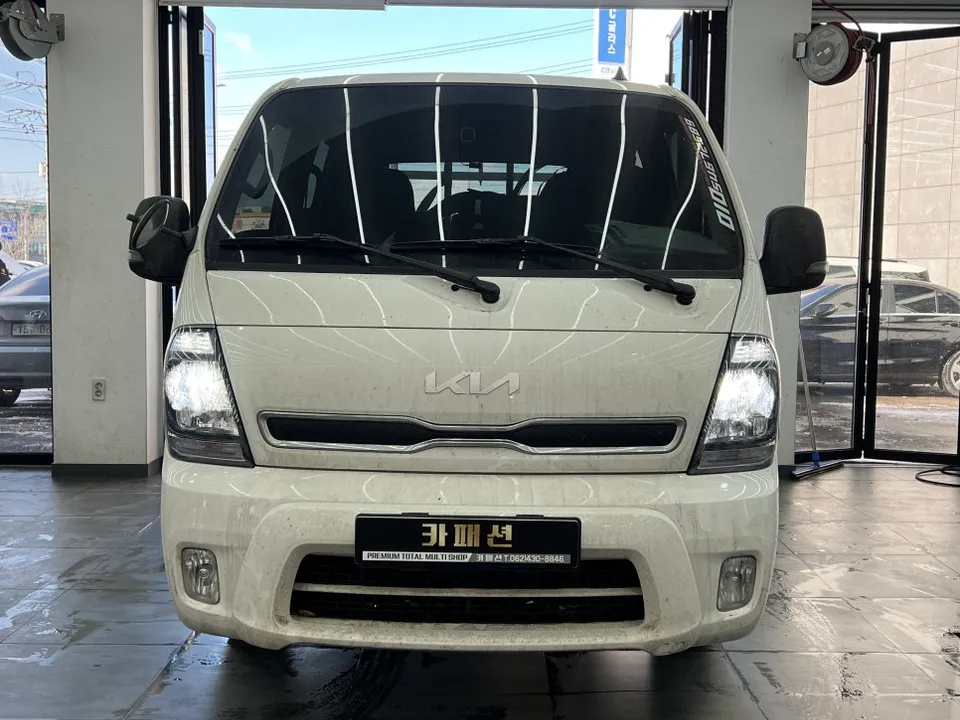 Kia Bongo 3 lighting upgrade - Kia Bongo 3 LED Lighting Upgrade Review: Cost & Results photo 4
