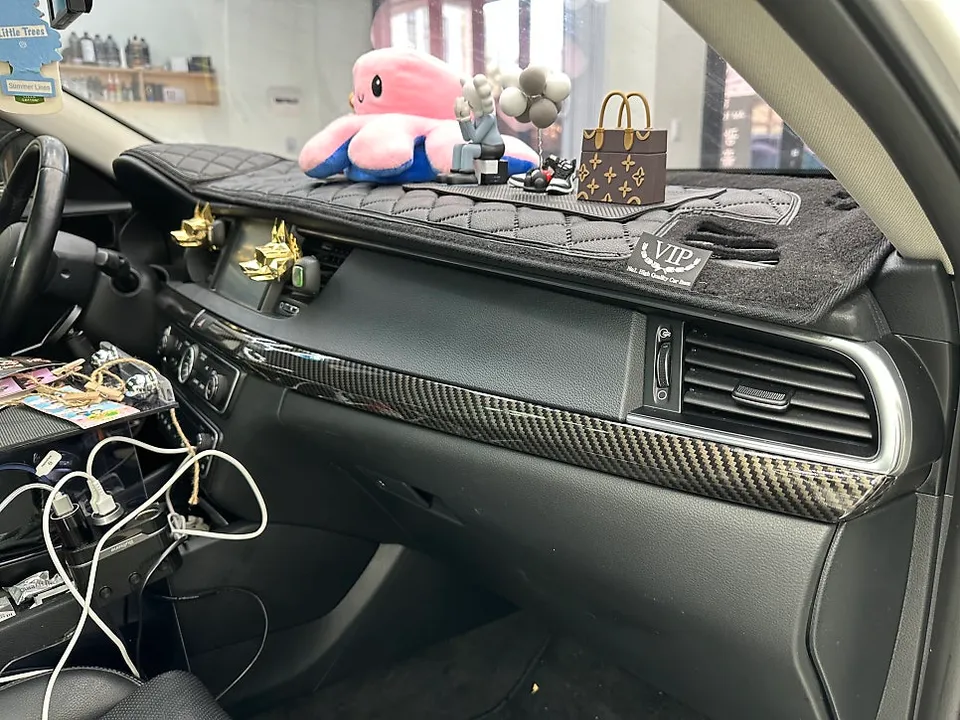 Kia K7のカーラッピング事例|費用目安・仕上がり 施工写真 2-3