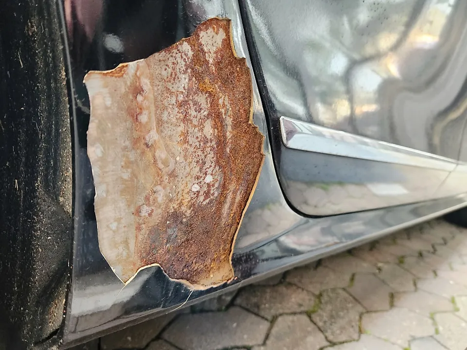 Volkswagen Passat body repair - Volkswagen Passat Body Repair & Painting Review photo 4