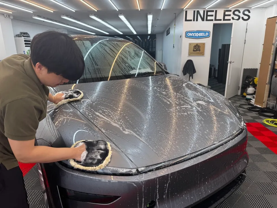 Tesla Model Y PPF施工事例｜費用目安と仕上がり 施工写真 3-1