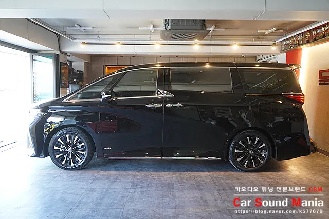 Toyota Alphard car audio - Toyota Alphard Car Audio Upgrade Review — Enhanced Sound photo 3