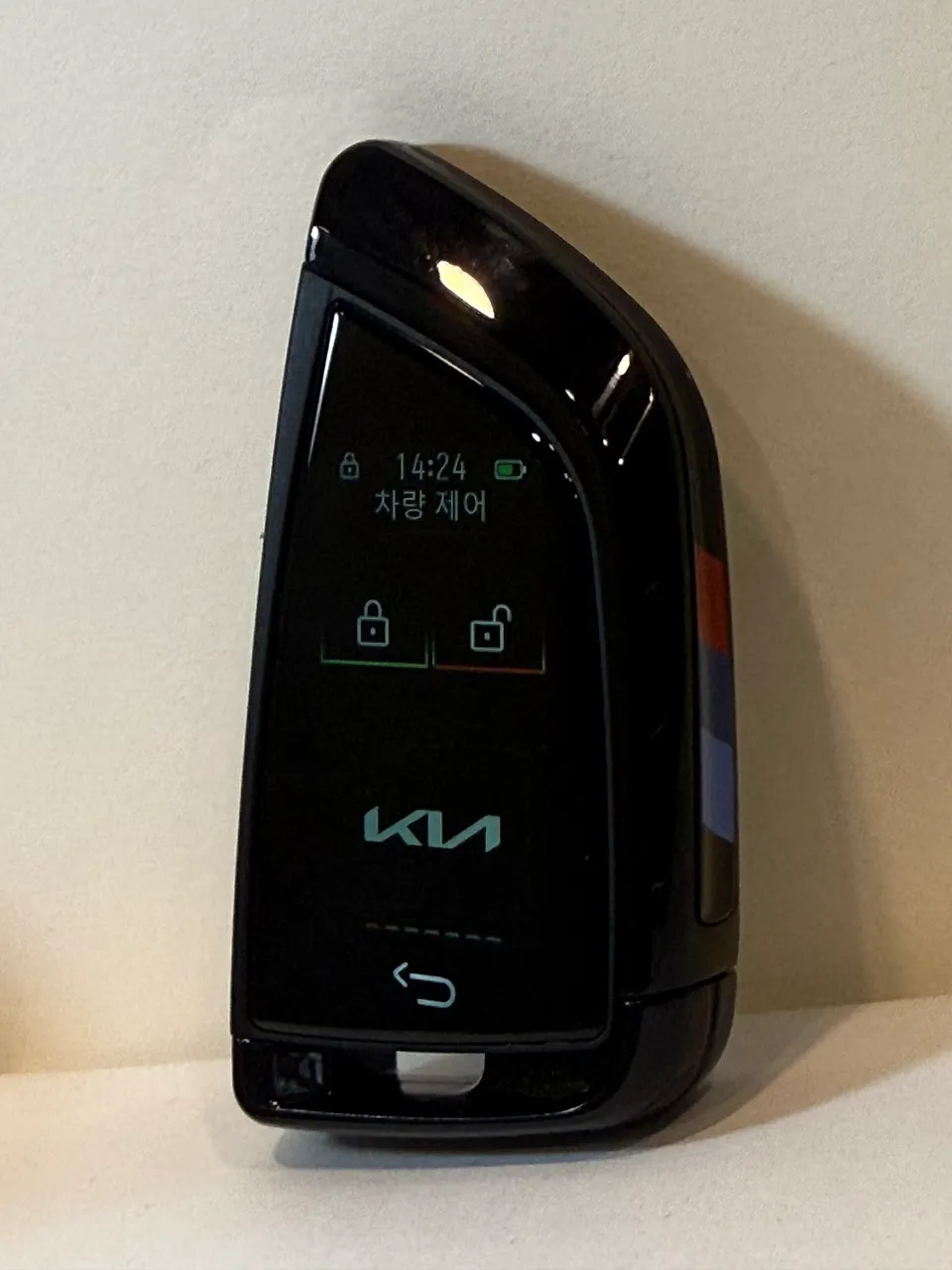 Kia Stinger Meister OEM Options Review — Smart Key Upgrade photo 2