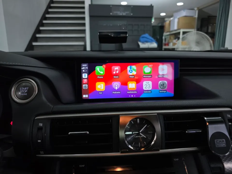 Lexus ISのAndroid Auto・CarPlay取付事例 施工写真 3-2