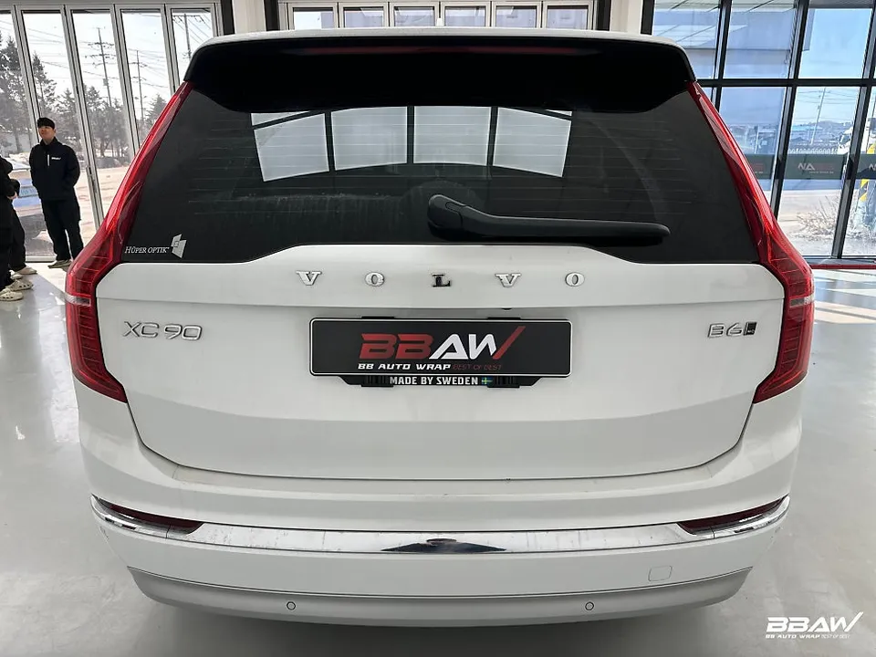 Volvo XC90 vinyl wrap - Volvo XC90 Vinyl Wrap Review: Cost & Results photo 4
