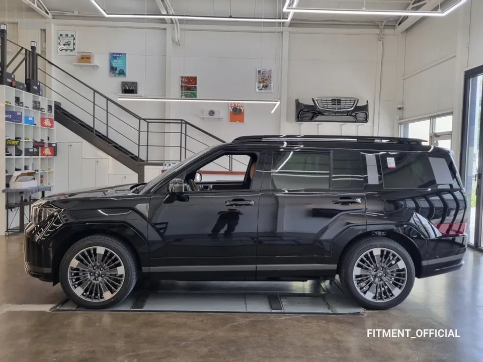 Hyundai Santa Fe MX5 body kit - Hyundai Santa Fe MX5 Body Kit Installation Review photo 5