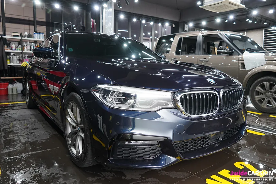 BMW 530iのPPF施工事例|費用目安と仕上がり 施工写真 1-3