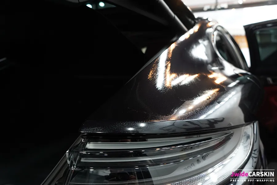 Porsche Panameraのガラスコーティング事例 施工写真 1-3