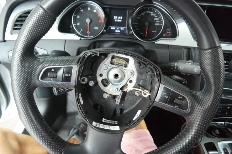Audi A5 steering wheel - Audi A5 Steering Wheel Customization Review — Enhanced Sporty Fee photo 3
