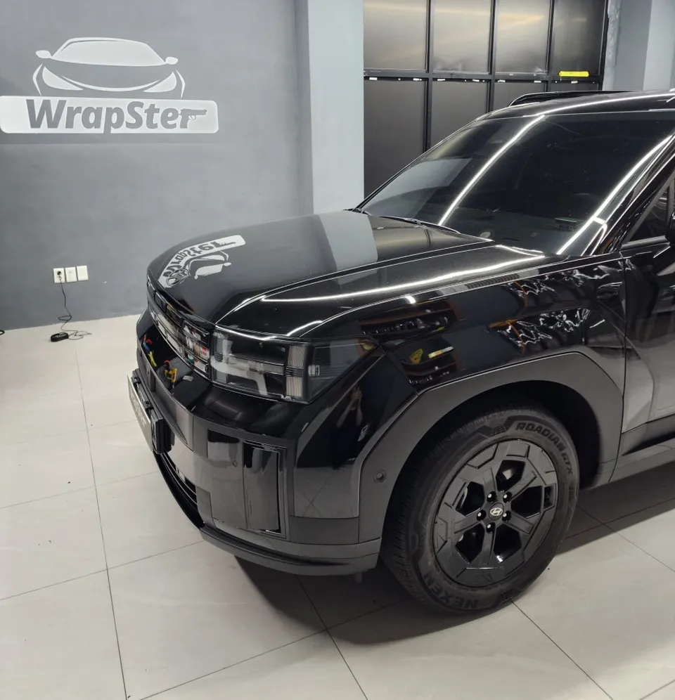Hyundai Santa Fe MX5 Vinyl Wrap Review: Black Package Upgrade