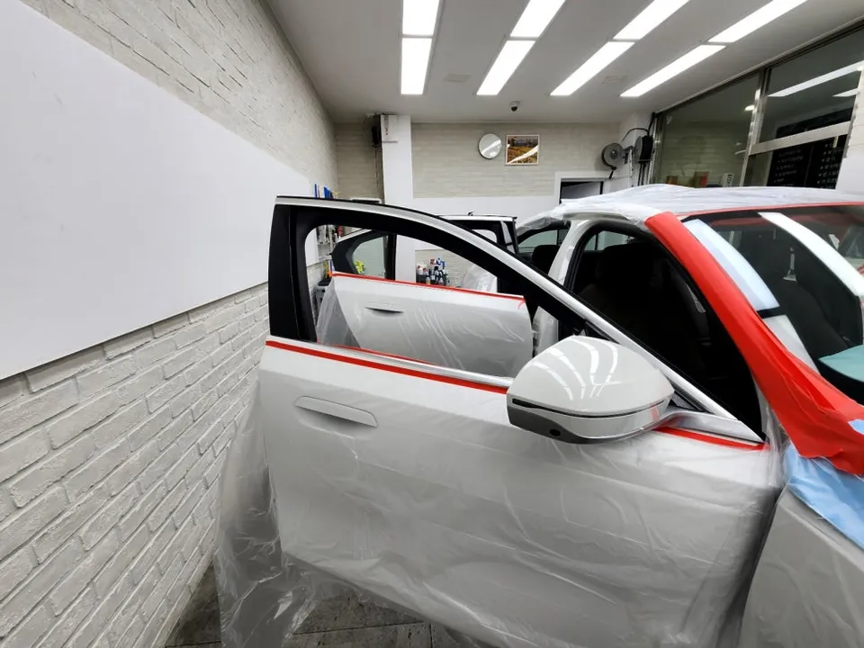 BMW 5 Series G60 カーフィルム施工事例｜費用目安・仕上がり 施工写真 2-3