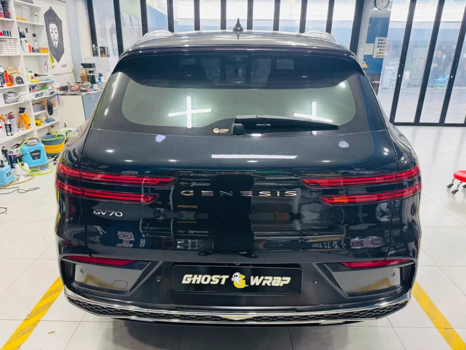 Genesis GV70 vinyl wrap - Genesis GV70 Vinyl Wrap Review: All-Black Transformation photo 3